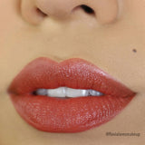 Signature Lipstick (varios tonos) - Moira