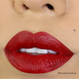 Signature Lipstick (varios tonos) - Moira