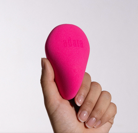 Esponja fucsia difuminadora de maquillaje - Adara