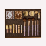 pr box Bridgerton, The Event of the Season, Bridgerton x Sinless Beauty, colección Bridgerton, maquillaje Bridgerton, set de maquillaje, paletas de sombras, lip oil, rubor, brochas de maquillaje, beauty box, colección limitada