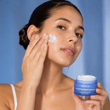 hyaluronic oil free matte moisturizer, MOIRA, crema hidratante oil free, gel moisturizer, niacinamida, ácido hialurónico, ceramide NP, piel mixta, piel grasa, acabado mate, skincare