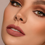 Labiales líquidos mate The Nude Elixir