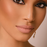 Labiales líquidos mate The Nude Elixir