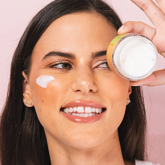 Crema de Día que Hidrata y retrasa envejecimiento - Costa Skincare