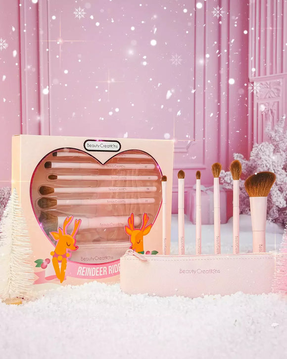 Kit de brochas Reindeer Ride 6PC Natural Brush Set  - Beauty Creations