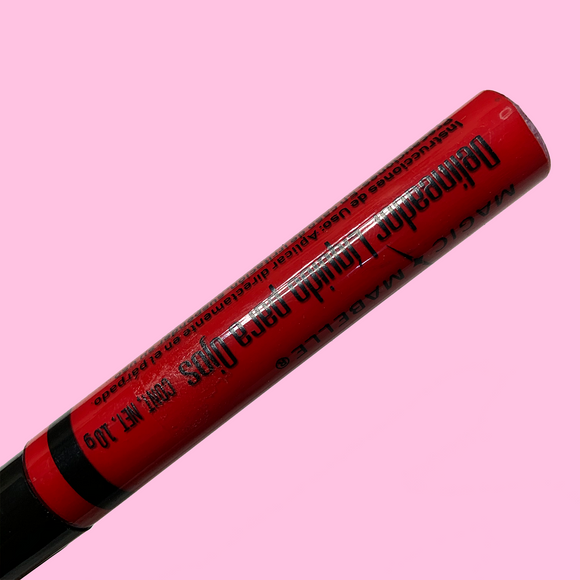 Delineador Magic Mabelle Rojo #87