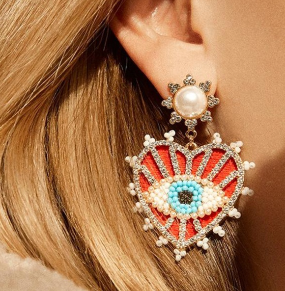 Aretes corazón y piedras