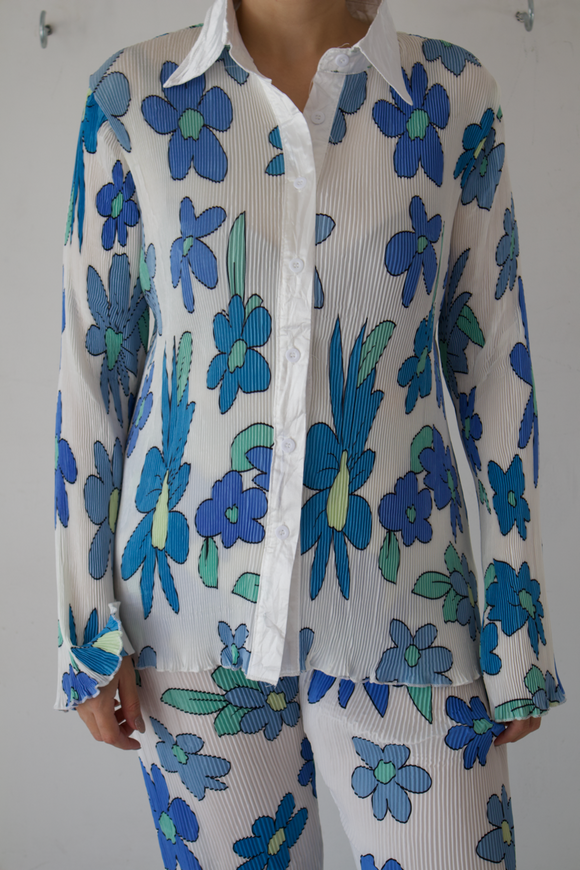 Conjunto de pantalón blanco flores azules