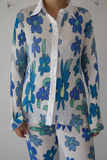 Conjunto de pantalón blanco flores azules