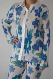 Conjunto de pantalón blanco flores azules
