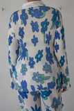 Conjunto de pantalón blanco flores azules